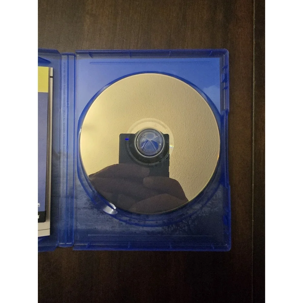 Fallout 4 - Sony Playstation 4 Game - Complete